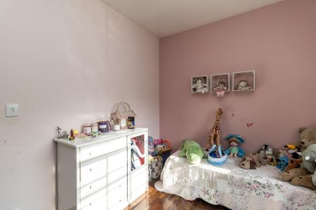 Casa à venda com 420m², 5 quartos e 8 vagasQuarto 1
