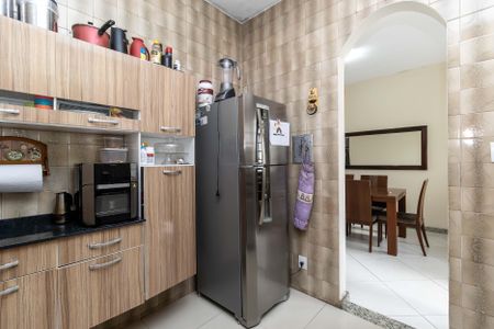 Casa à venda com 420m², 5 quartos e 8 vagasCozinha