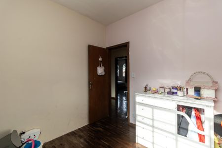 Casa à venda com 420m², 5 quartos e 8 vagasQuarto 1
