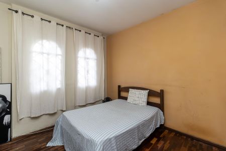 Casa à venda com 420m², 5 quartos e 8 vagasQuarto 3