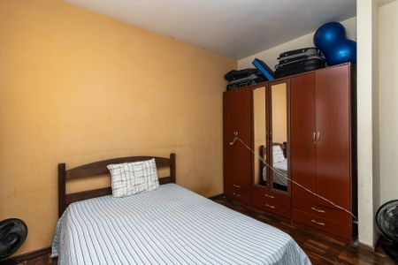 Casa à venda com 420m², 5 quartos e 8 vagasQuarto 3