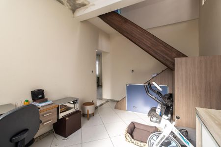 Casa à venda com 420m², 5 quartos e 8 vagasQuartinho