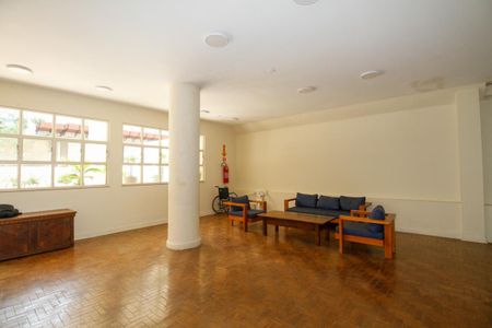 Apartamento à venda com 103m², 3 quartos e sem vaga Apartamento à venda com 103m², 3 quartos e sem vagaÁrea Comum - Salão de Festas