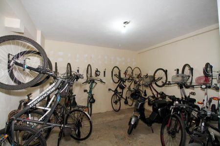 Apartamento à venda com 103m², 3 quartos e sem vaga Apartamento à venda com 103m², 3 quartos e sem vagaÁrea Comum - Bicicletário