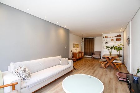 Apartamento à venda com 103m², 3 quartos e sem vaga Apartamento à venda com 103m², 3 quartos e sem vagaSala de Estar e Jantar