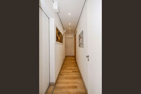 Apartamento à venda com 103m², 3 quartos e sem vaga Apartamento à venda com 103m², 3 quartos e sem vagaCorredor da Área Íntima