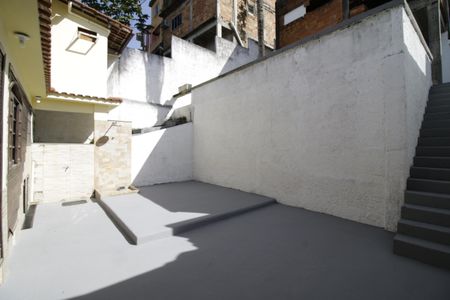 Casa de condomínio para alugar com 92m², 3 quartos e 1 vagaQuintal