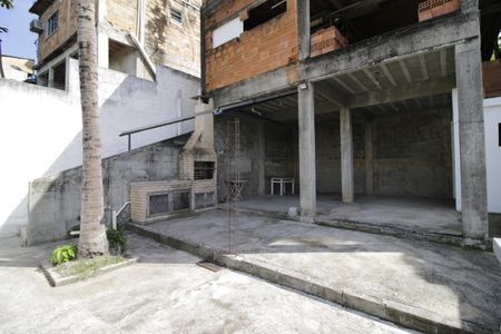 Casa de condomínio para alugar com 92m², 3 quartos e 1 vagaQuintal