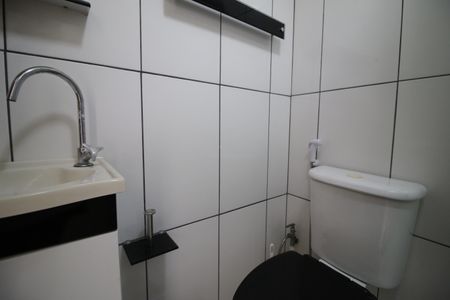 Casa de condomínio para alugar com 92m², 3 quartos e 1 vagaBanheiro Social 1