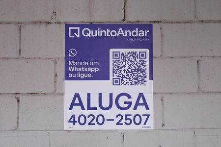 Apartamento para alugar com 48m², 2 quartos e 1 vagaPlaca instalada na Fachada do condominio - Código da placa: YIXW-1470