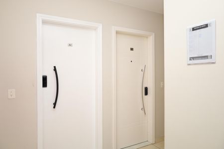Apartamento para alugar com 48m², 2 quartos e 1 vagaÁrea comum - Saguão do andar