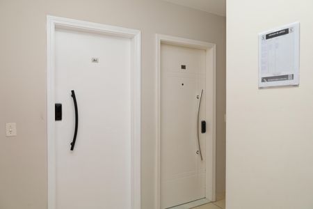 Apartamento para alugar com 48m², 2 quartos e 1 vagaÁrea comum - Saguão do andar