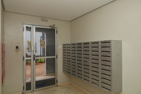 Apartamento para alugar com 48m², 2 quartos e 1 vagaÁrea comum - Saguão do prédio