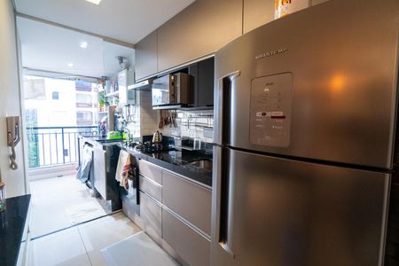 Apartamento para alugar com 66m², 2 quartos e 1 vaga Apartamento para alugar com 66m², 2 quartos e 1 vagaCozinha e Área de Serviço