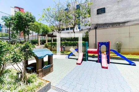 Apartamento para alugar com 66m², 2 quartos e 1 vaga Apartamento para alugar com 66m², 2 quartos e 1 vagaÁrea comum - Playground