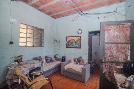 Sala de casa à venda com 2 quartos, 96m² em Hípica, Porto Alegre