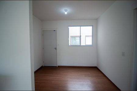 Sala de apartamento para alugar com 2 quartos, 48m² em Recreio dos Sorocabanos, Sorocaba