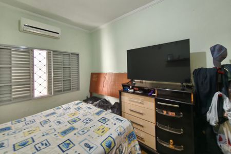 Casa à venda com 110m², 2 quartos e 6 vagasQuarto 2