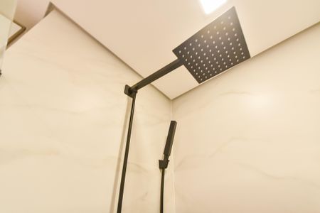 Apartamento à venda com 47m², 2 quartos e sem vaga Apartamento à venda com 47m², 2 quartos e sem vagaBanheiro