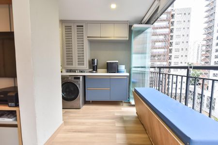 Apartamento à venda com 47m², 2 quartos e sem vaga Apartamento à venda com 47m², 2 quartos e sem vagaVaranda