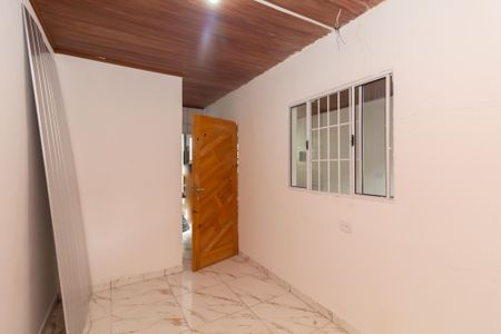 Casa para alugar com 60m², 2 quartos e 1 vaga Casa para alugar com 60m², 2 quartos e 1 vagaSala