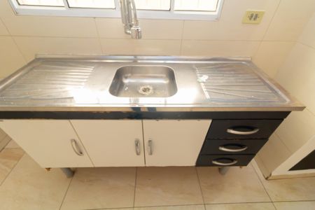 Casa para alugar com 60m², 2 quartos e 1 vaga Casa para alugar com 60m², 2 quartos e 1 vagaCozinha