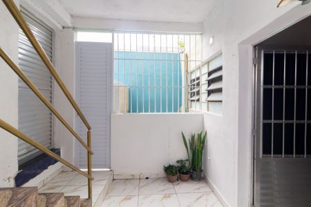 Casa para alugar com 60m², 2 quartos e 1 vaga Casa para alugar com 60m², 2 quartos e 1 vagaÁrea de Serviço