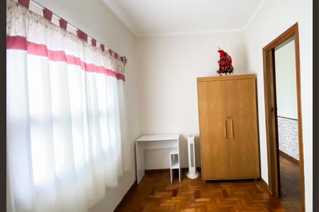 Casa à venda com 145m², 3 quartos e 2 vagasQuarto 3