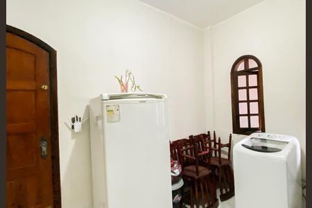 Casa à venda com 145m², 3 quartos e 2 vagasÁrea de Serviço