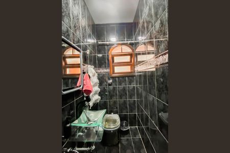 Lavabo  de casa à venda com 3 quartos, 145m² em Vila Sao Francisco, São Paulo