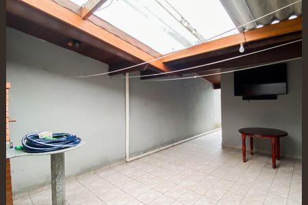 Casa à venda com 145m², 3 quartos e 2 vagasÁrea comum - Churrasqueira