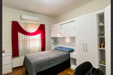 Casa à venda com 145m², 3 quartos e 2 vagasQuarto 2