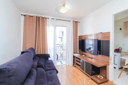 Sala de apartamento para alugar com 2 quartos, 49m² em Cidade Líder, São Paulo