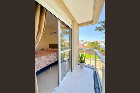 Apartamento para alugar com 60m², 2 quartos e 1 vagaVaranda