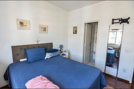 Apartamento à venda com 85m², 2 quartos e 1 vagaSuíte