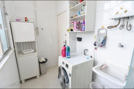 Apartamento à venda com 85m², 2 quartos e 1 vagaÁrea de Serviço