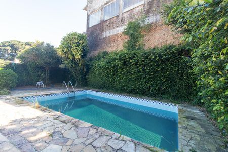 Casa para alugar com 320m², 4 quartos e 2 vagasÁrea comum - Piscina