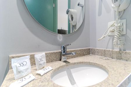 Studio para alugar com 22m², 1 quarto e sem vaga Studio para alugar com 22m², 1 quarto e sem vagaBanheiro