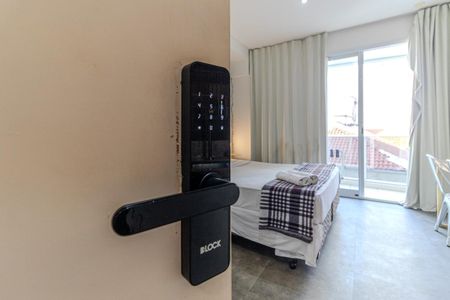 Studio para alugar com 22m², 1 quarto e sem vaga Studio para alugar com 22m², 1 quarto e sem vagaFechadura Eletrônica