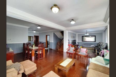 Casa à venda com 5 quartos, 568m² em Jardim Bonfiglioli, São Paulo