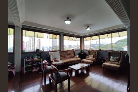 Casa à venda com 5 quartos, 568m² em Jardim Bonfiglioli, São Paulo