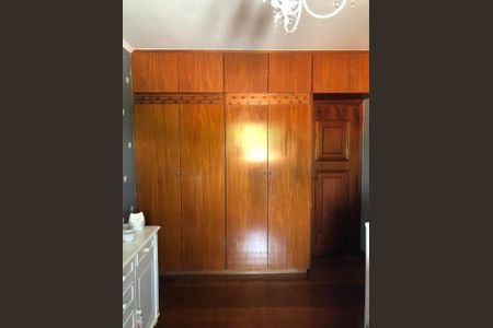 Casa à venda com 5 quartos, 568m² em Jardim Bonfiglioli, São Paulo