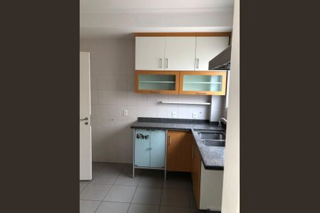 Casa de condomínio para alugar com 170m², 3 quartos e 3 vagas Casa de condomínio para alugar com 170m², 3 quartos e 3 vagasCozinha