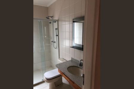 Casa de condomínio para alugar com 170m², 3 quartos e 3 vagas Casa de condomínio para alugar com 170m², 3 quartos e 3 vagasBanheiro