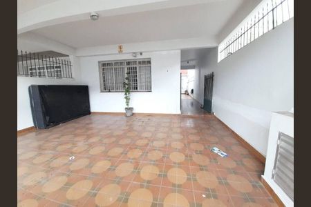 Casa à venda com 185m², 4 quartos e 3 vagas