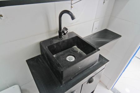 Apartamento para alugar com 31m², 2 quartos e sem vagaBanheiro