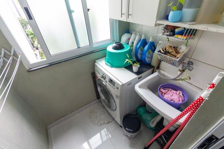 Apartamento à venda com 58m², 3 quartos e 1 vagaÁrea de Serviço