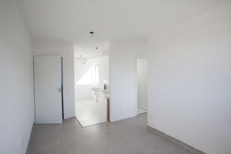 Sala de apartamento para alugar com 2 quartos, 70m² em Taquara, Rio de Janeiro