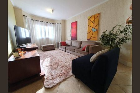 Casa à venda com 3 quartos, 206m² em Vila Morse, São Paulo