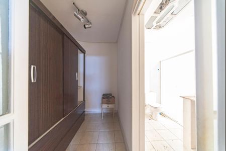 Casa à venda com 340m², 5 quartos e 7 vagasCloset do Quarto 4